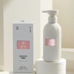 Luxurious and elegant body lotion with a delicate, alluring fragrance [Pink Encounter]